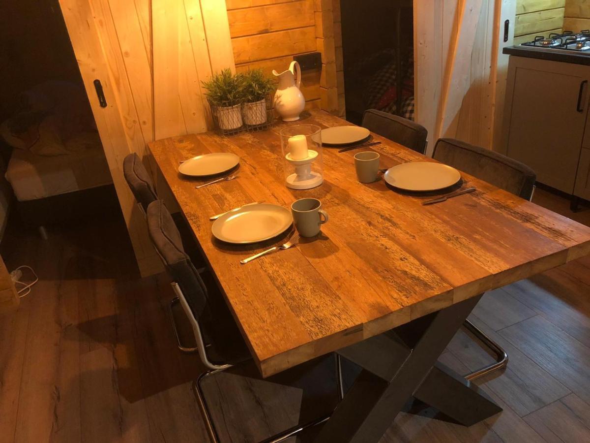 3 Slaapkamer Blokhut Met Opgemaakte Bedden Villa Putten Kültér fotó