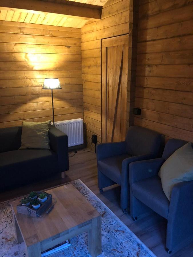 3 Slaapkamer Blokhut Met Opgemaakte Bedden Villa Putten Kültér fotó
